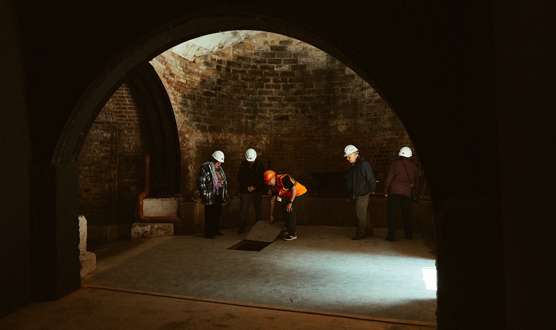 Visitors on a tour in the mine